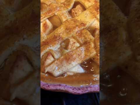 Baking apple pies to freeze - we have plenty of apples on our tree