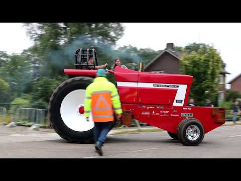Int. Historisch Festival Panningen 2019  Größtes Treckertreffen Europas