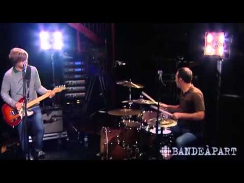 Serge - LES TROIS ACCORDS (Live Bande à part)