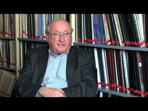 ARCKÉPCSARNOK II. – A pécsi politikai rendszerváltás története, Dr. Horváth Csaba politológus IV. r.