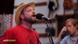 Dr. Dog - Buzzing in the Light (opbmusic)