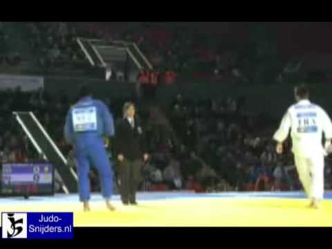 Judo 2009 Tbilisi: Elmont (NED) - Bonhomme (FRA) [-73kg].