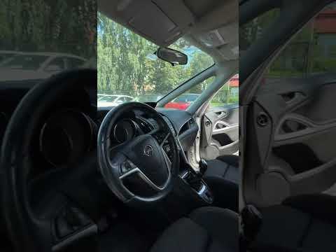 фото opel zafira c 0