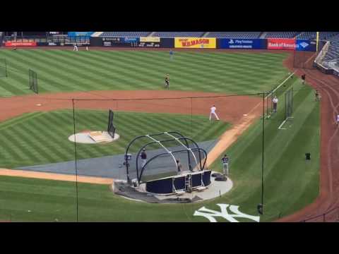 Yankees' Greg Bird works out post-surgery