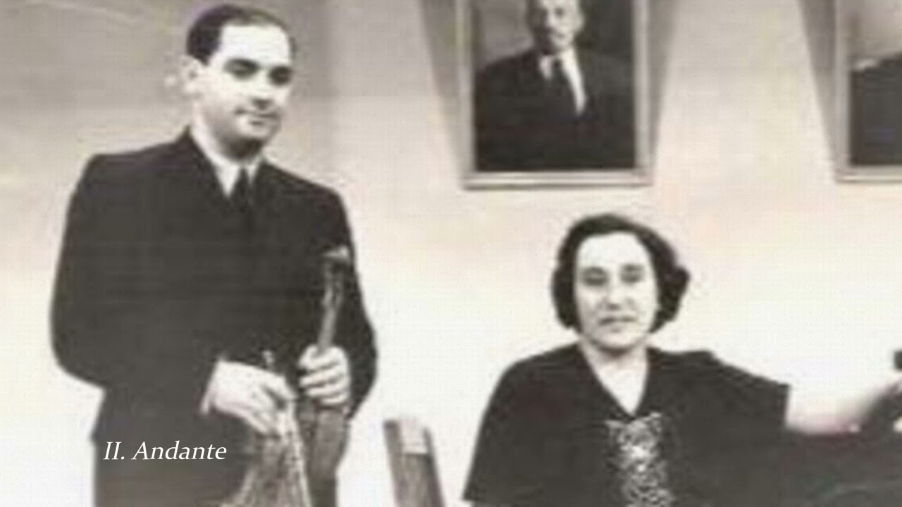 Mark Komissarov plays Mozart