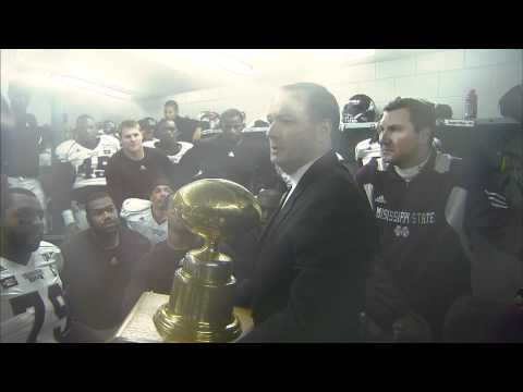 Egg Bowl 2010 - Mississippi State University President Addresses Team