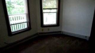 preview picture of video 'Pendexter ~ 5 main St., Apt 1, Durham, NH'