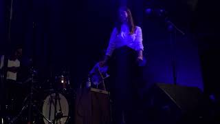 Molly Burch - Loneliest Heart - Live at Mejeriet 2017
