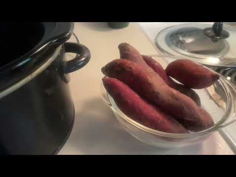 Bacon Swiss BBQ Chicken In The Crockpot! Four Ingredients Easy Weeknight Dinner Leftovers Sandwich