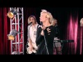 Violetta 3 - Los chicos de R5 cantan Heart Made Up ...