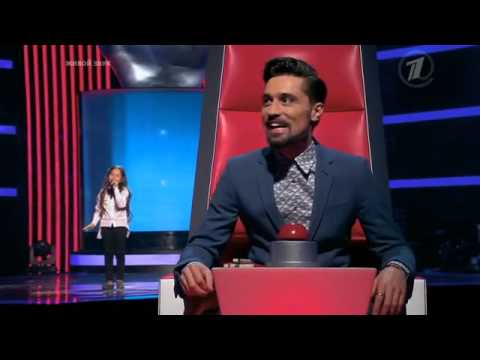 Назели Варелджян. "А снег идет". Голос дети 06.03.2015