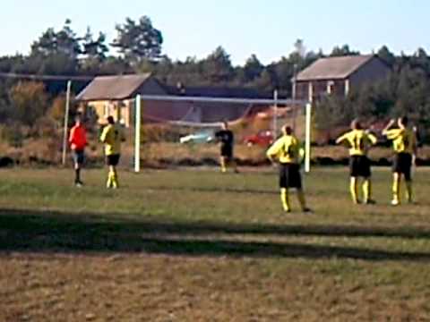 mecz PiliczankaII - wierzchowisko gol Zarychty).AVI