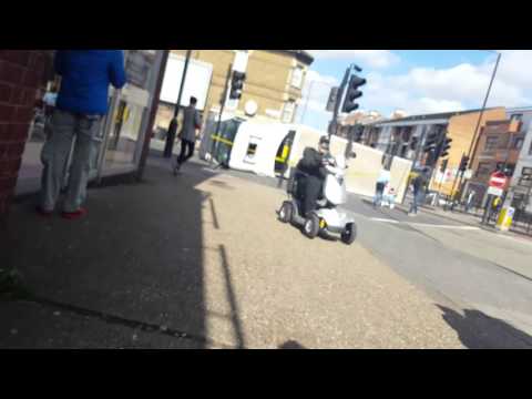 Lorry crash Tulse Hill
