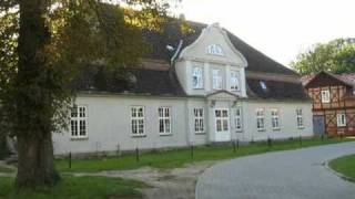 preview picture of video 'ausbaufähiges Gutshaus in Ostseenähe in Gransebieth'