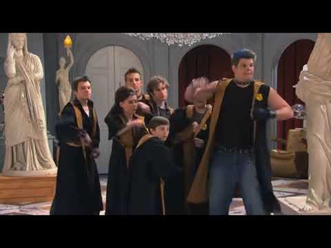 Justin's Back In #5 (Wizards Of Waverly Place)