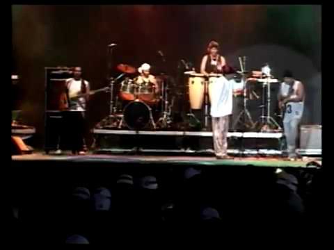 Edy Vox e a Banda - A  Massa