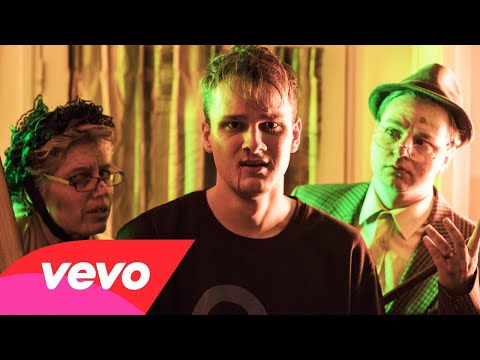 Ronald ft. TIP - Scary Granny (Prod. envie)