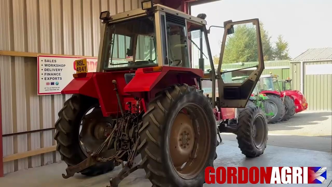 Massey Ferguson 690