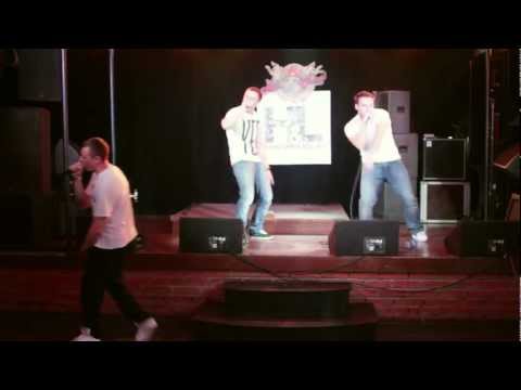 De Facto & mC Po live @ 21-04-2012 Hot Dog's Bar 'n' Grill