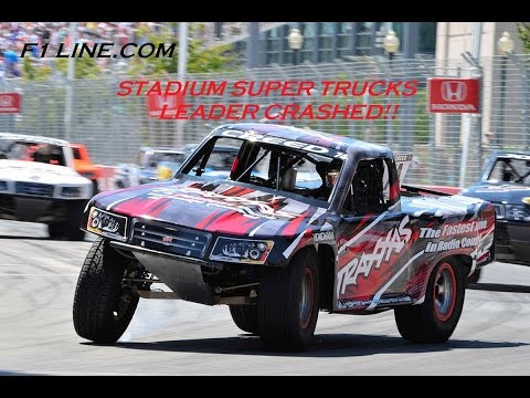 Stadium Super Trucks 2014 Long beach crash last Lap