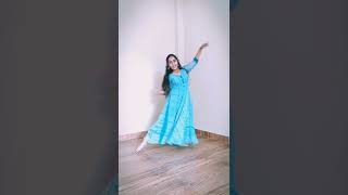 Aaj Phir Jeene Ki Tamanna Hai Dance Cover | Lata Mangeshkar | Old Song Dance #Shorts