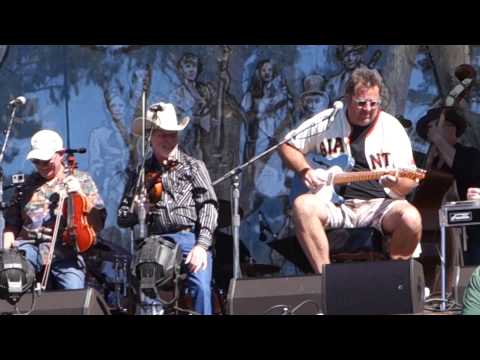 Six Pack to Go: The Time Jumpers with Vince Gill from HSB 14