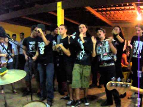 Declínio Social @ Pará de Minas MG, 18/12/2011