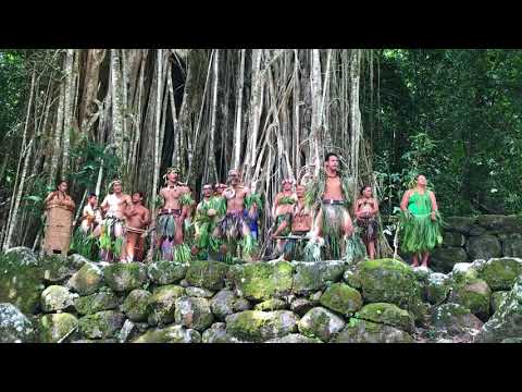 Polynesian dance show in the Marquesas Islands