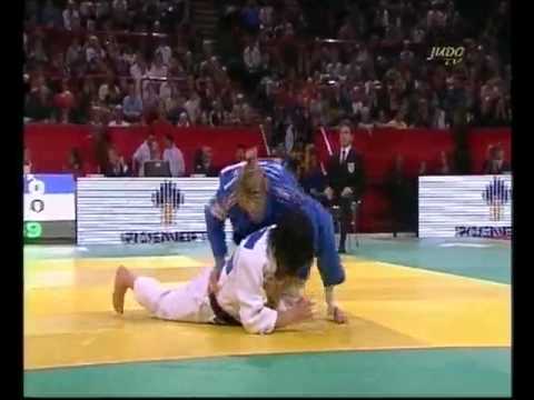 JUDO 2010 Tournois de Paris: Frederique Jossinet (FRA) - Jung-Yeon Chung (KOR)