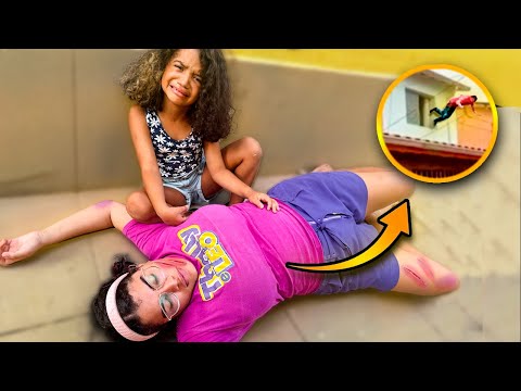 Thally fell off the roof *Accident (extreme hide-and-seek)