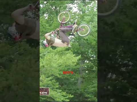 Girls vs Boys bike riding #bike #stunt #sigma #youtubeshorts #shorts