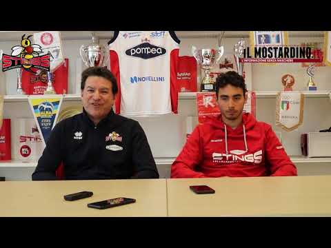 Pre-partita di XL Extralight Montegranaro - Pompea Mantova con coach Finelli e Maspero