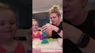 Mom and daughter play with Kinetic Sand for the first time!