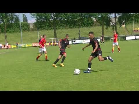 UVV JO17-4 - Sporting '70 JO17-3 1ste helft (0-0) deel 2