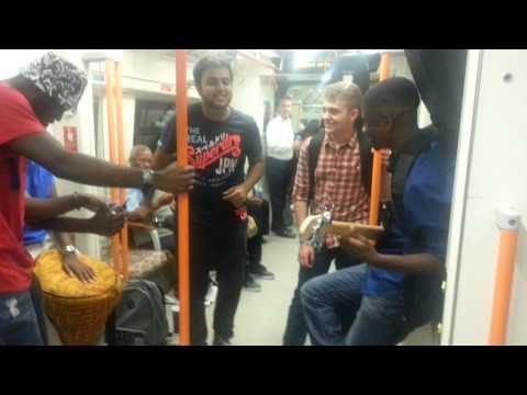 Super random talented freestyle singing and rapping on London underground