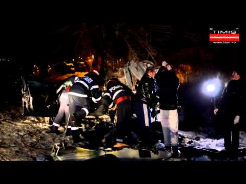 Trei tineri dintr-un BMW au murit in Timis