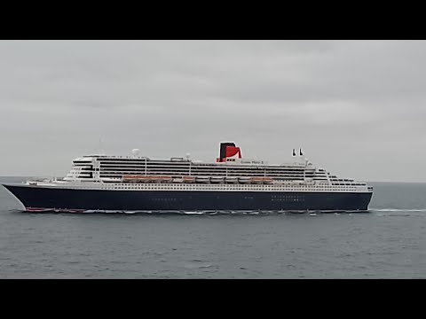 Thumbnail for A 10 minute 1000 step walkabout on Cunard's Queen Mary 2. QM2.