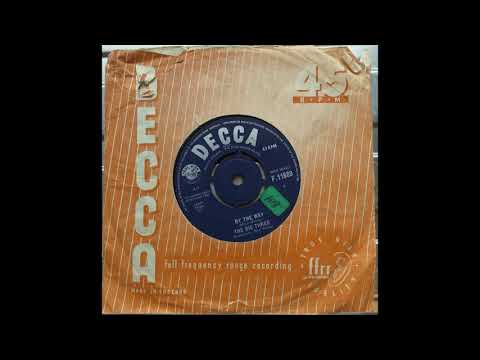 The Big Three - By The Way (1963 Decca F.11689 a-side) Vinyl Rip