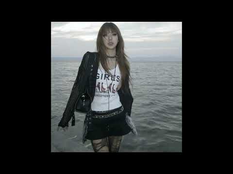 Lil Peep x Crystal Castles - Buzzin