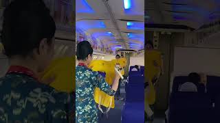 Download lagu pramugari Batavia peragakan keselamatan penumpang#videosshorts #flightattendant #bataviaair mp3