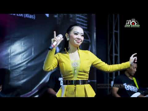 RENA KDI/ PELUKLAH AKU/NEW DONADA