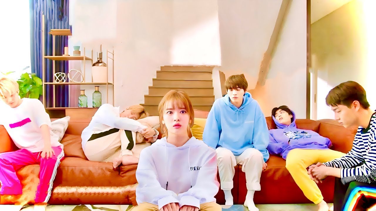 A Cute Girl Finds Herself living With 5 Boys Who Compete For Her Love