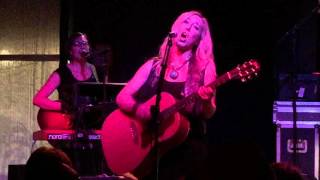Heartless Bastards HI LINE great song 2015 live 9/30 RevRoom Little Rock w Alberta Cross