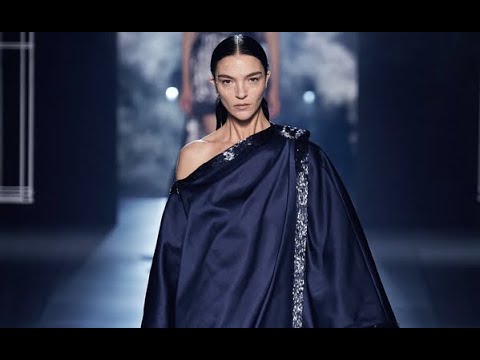 FENDI Haute Couture Spring 2022 Paris - Fashion Channel