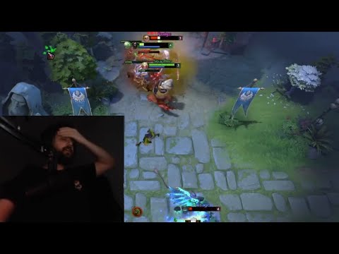 -I can't watch this-.(Gorgc)