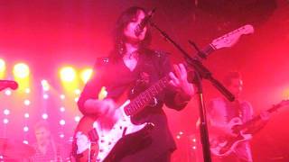 Howling Bells - Cities burning down