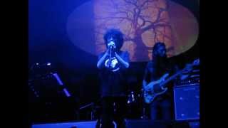 מלכה שפיגל וברי סחרוף - Not Knowing (Minimal Compact) - שוני 28.9