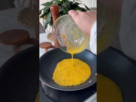 Viral Egg Wrap Tortilla Hack #Shorts #hacks