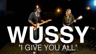 Wussy - &quot;I Give You All&quot; | WCPO Lounge Acts