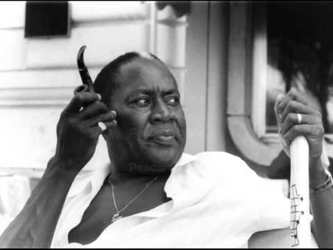 Memphis Slim - Sittin' on Top of the World